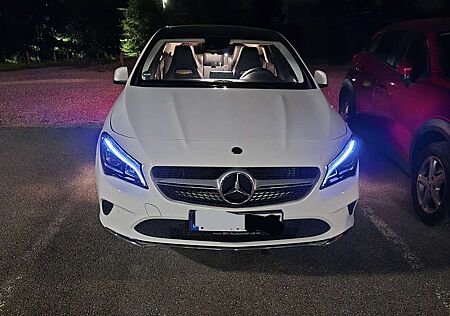 Mercedes-Benz CLA 220 Shooting Brake d 4Matic 7G-DCT