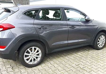 Hyundai Tucson +blue+1.6+GDi