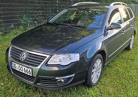 VW Passat Volkswagen 1.6 FSI Highline
