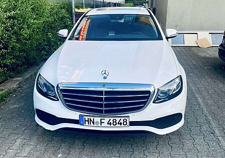 Mercedes-Benz E 220 d 9G-TRONIC