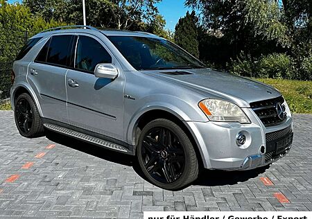 Mercedes-Benz ML 63 AMG W164 Fond Designo Harman-Kardon