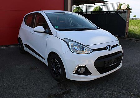 Hyundai i10 /SITZHEIZUNG/LENKRADHEIZUNG/KLIMA/HU-AU NEU