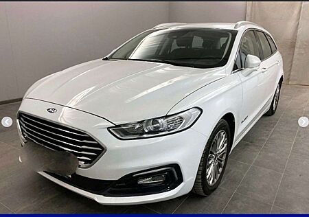 Ford Mondeo 2.0 Hybrid Titanium,17"Alu,SHZ,DAB,GJR