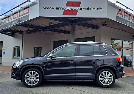 VW Tiguan Volkswagen 2.0 TDI Sport (ausschwenkbare AHZV)