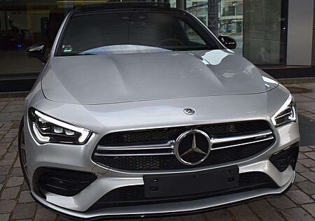 Mercedes-Benz CLA 35 AMG 4Matic Shooting B Speedshift 7G-DCT Edition 55