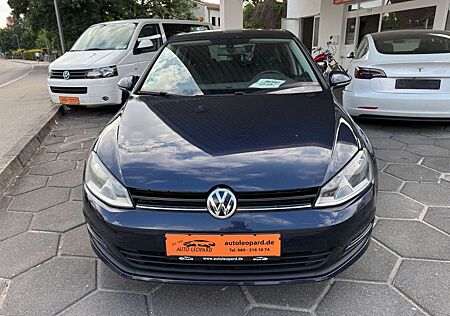 VW Golf Volkswagen VII Lim. Comfortline BMT, Standheizung