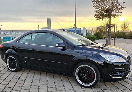Ford Focus CC gebraucht kaufen Ford Focus CC Focus Coupe-Cabriolet 2.0 16V Trend-Sport