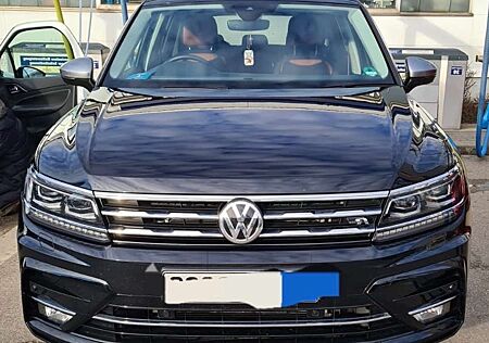 VW Tiguan Allspace Volkswagen 2.0 TDI Highline 4Motion *Pano*R-Line*