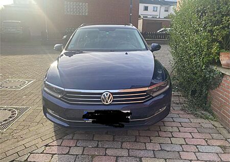 VW Passat Variant Volkswagen 1.6 TDI (BlueMotion Technology) DSG Comfortline