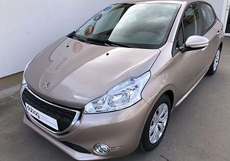 Peugeot 208 82 e-VTI ETG5 S&S PDC Navi Allwetter