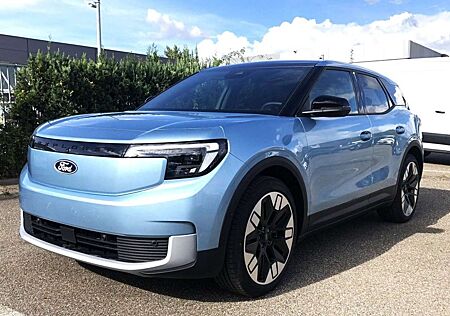 Ford Explorer Extended Range 77kWh Premium AHK Panorama