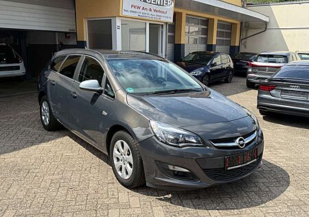 Opel Astra J Sports Tourer Style
