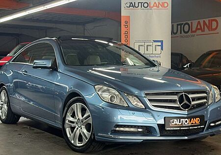 Mercedes-Benz E 250 Coupe *AUTOM*PANO*KAMERA*TEMPO*VOLLLEDER*