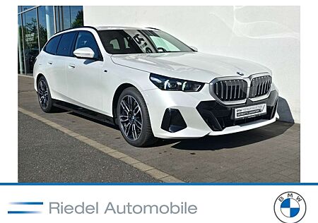 BMW 540 d xDrive Touring M Sportpake*tStandhzg*AHK*