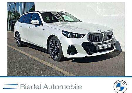 BMW 540 d xDrive Touring M Sportpake*tStandhzg*AHK*
