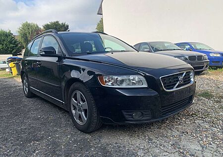 Volvo V50 1.6D DPF DRIVe Kinetic Navi / AHK