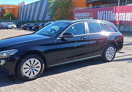 Mercedes-Benz C 200 d T 9G-TRONIC