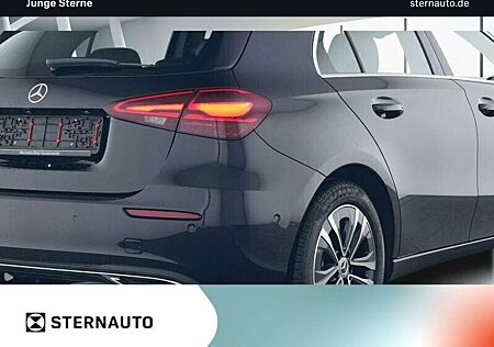 Mercedes-Benz A 180 Progressive Advanced RüCam Smartphone Integr