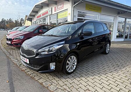 Kia Carens FIFA World Cup Edition -