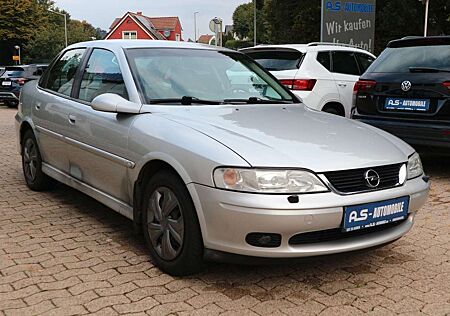 Opel Vectra 1.8 16V Elegance *LEDER/PDC/HU/AU 01/26*