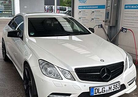 Mercedes-Benz E 350 CDI AMG-PAKET 7G-Tronic