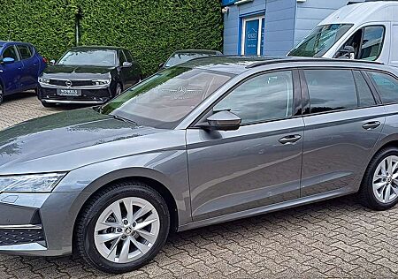 Skoda Octavia Selection Plus DSG-Navi-Leder-Kamera-17"-Facelift