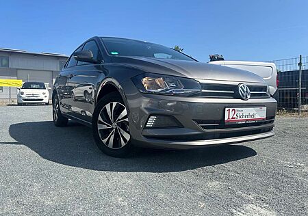 VW Polo Volkswagen Comfortline, NAVI/ Garantie/ neuer Service