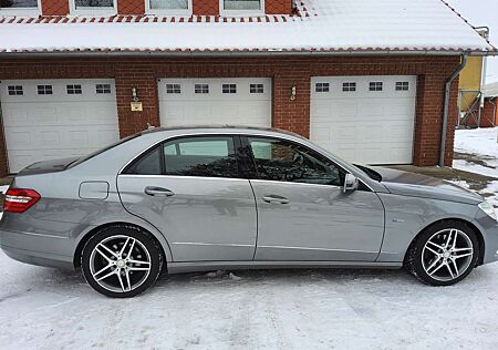 Mercedes-Benz E 350 CDI DPF BlueEFFICIENCY 7G-TRONIC Avantgarde