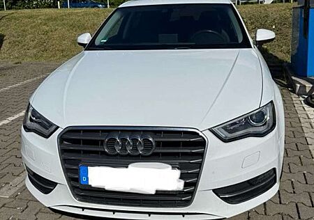 Audi A3 1.6 TDI Limousine Ambition Sportback