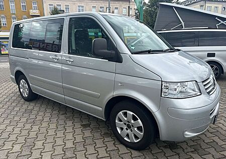 VW T5 Multivan Volkswagen 2,5 TDI TWENTY/TISCH /KLIMAAUTOMATIK