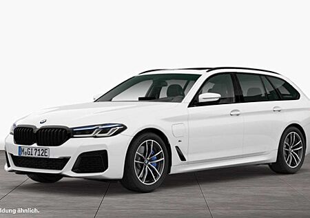 BMW 530 e xDrive Touring M Sportpaket *AHK*PANO*LASER