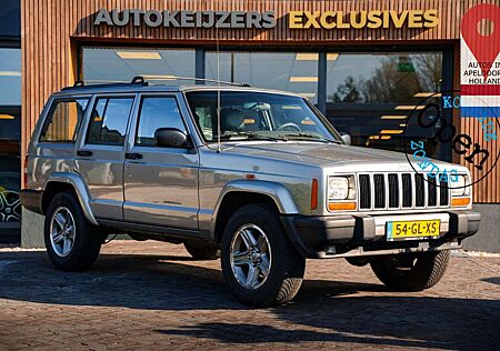 Jeep Cherokee 4.0i 60th Anniversary XJ Cruise Stoelve