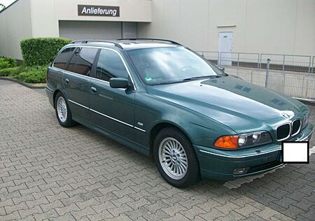 BMW 528i 528 touring
