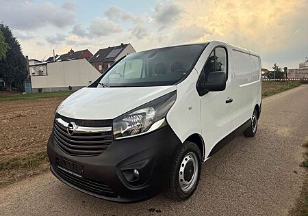 Opel Vivaro /Euro6/Klima/Navi/Voll Scheckheft