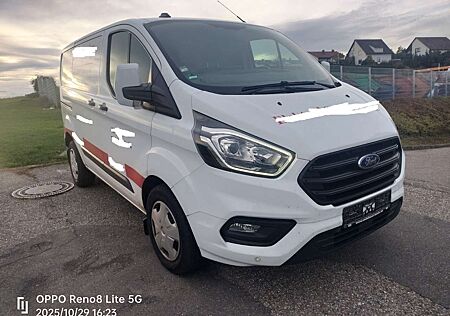 Ford Transit Custom TDCi Autmatik. ** Navi**