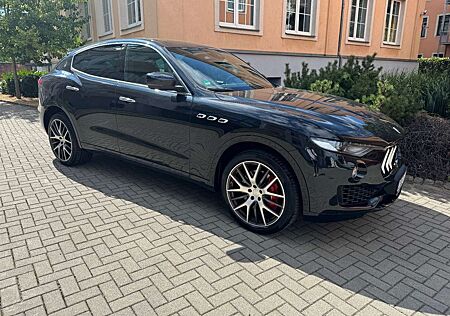 Maserati Levante GranSport S Q4