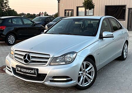 Mercedes-Benz C 180 CGI BE Limousine Avantgarde / Leder / 17"