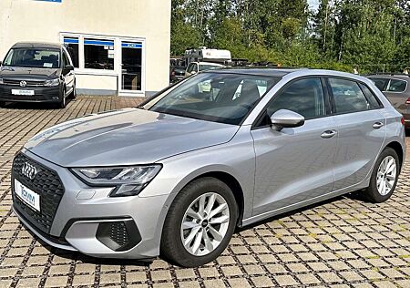 Audi A3 Sportback 35 TDI Autom. / LED / PANORAMA