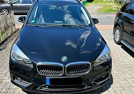 BMW 218i 218 Gran Tourer Advantage TÜV05/27 Panorama