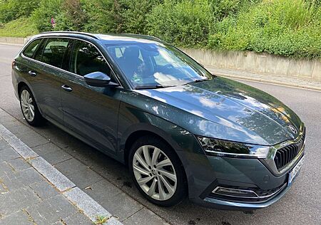 Skoda Octavia Combi 1.4 TSI iV DSG Style