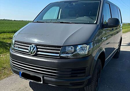 VW T6 Kombi Volkswagen T6 Rockton 4Motion TransporterKombi