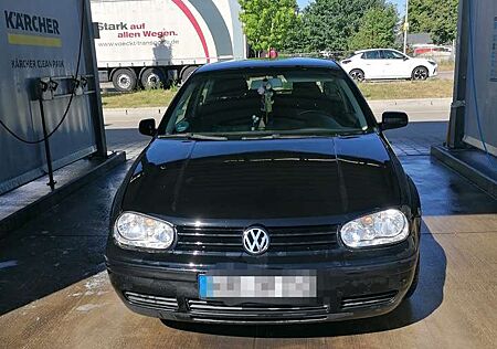 VW Golf Volkswagen 1.4 Pacific
