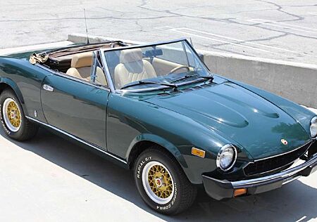 Fiat 124 Spider