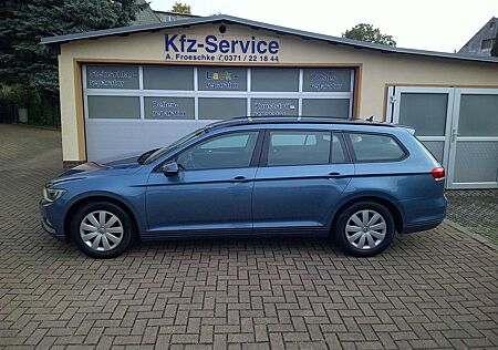 VW Passat Variant gebraucht kaufen VW Passat Variant Volkswagen Trendline TÜV Neu Sitzheizung 1. Hand