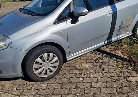 Fiat Grande Punto 1.4 16V Emotion