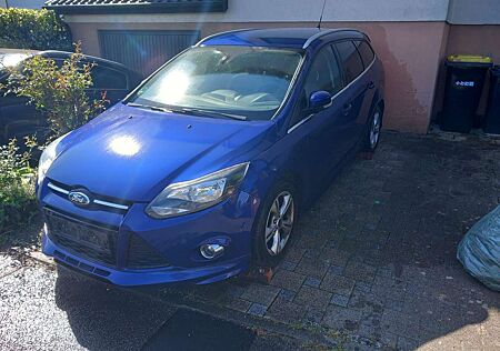 Ford Focus 1.6 EcoBoost Start-Stopp-System Titanium