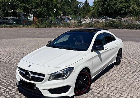 Mercedes-Benz CLA 200 AMG Line, Night, Pano, 8-Fach bereift - AMG Felgen