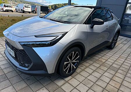 Toyota C-HR 2.0 Hybrid Team Deutschland