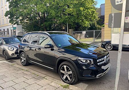 Mercedes-Benz GLB 220 d 4Matic 8G-DCT