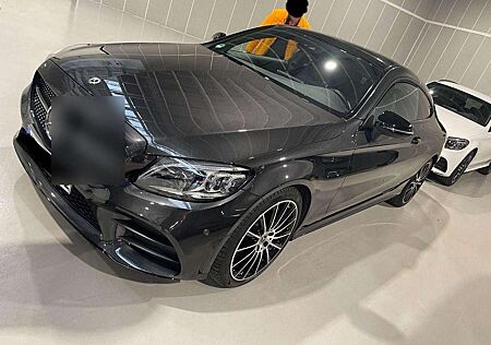 Mercedes-Benz C 300 (205.383)